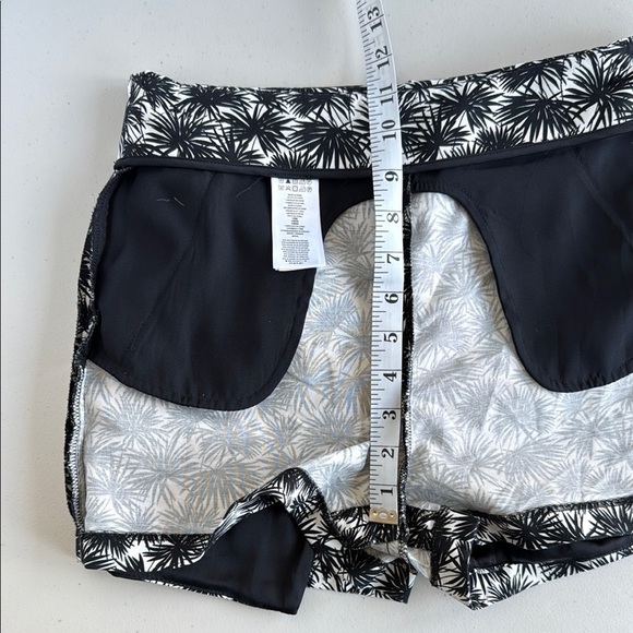 MICHAEL Michael Kors Golf Skirt Skort Shorts Floral - Picture 15 of 16